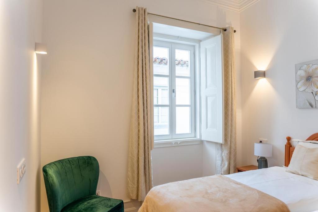 Guest House - Palacio Diana エヴォラ エクステリア 写真